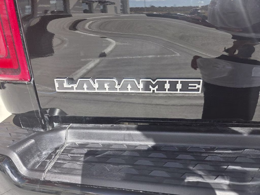 2026 Diamond Black Crystal Pearlcoat Ram 2500 Laramie 4X4 Truck