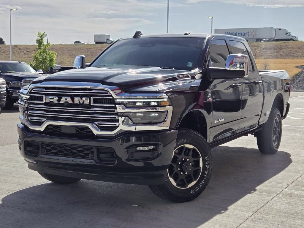 2026 Diamond Black Crystal Pearlcoat Ram 2500 Laramie 4X4 Truck