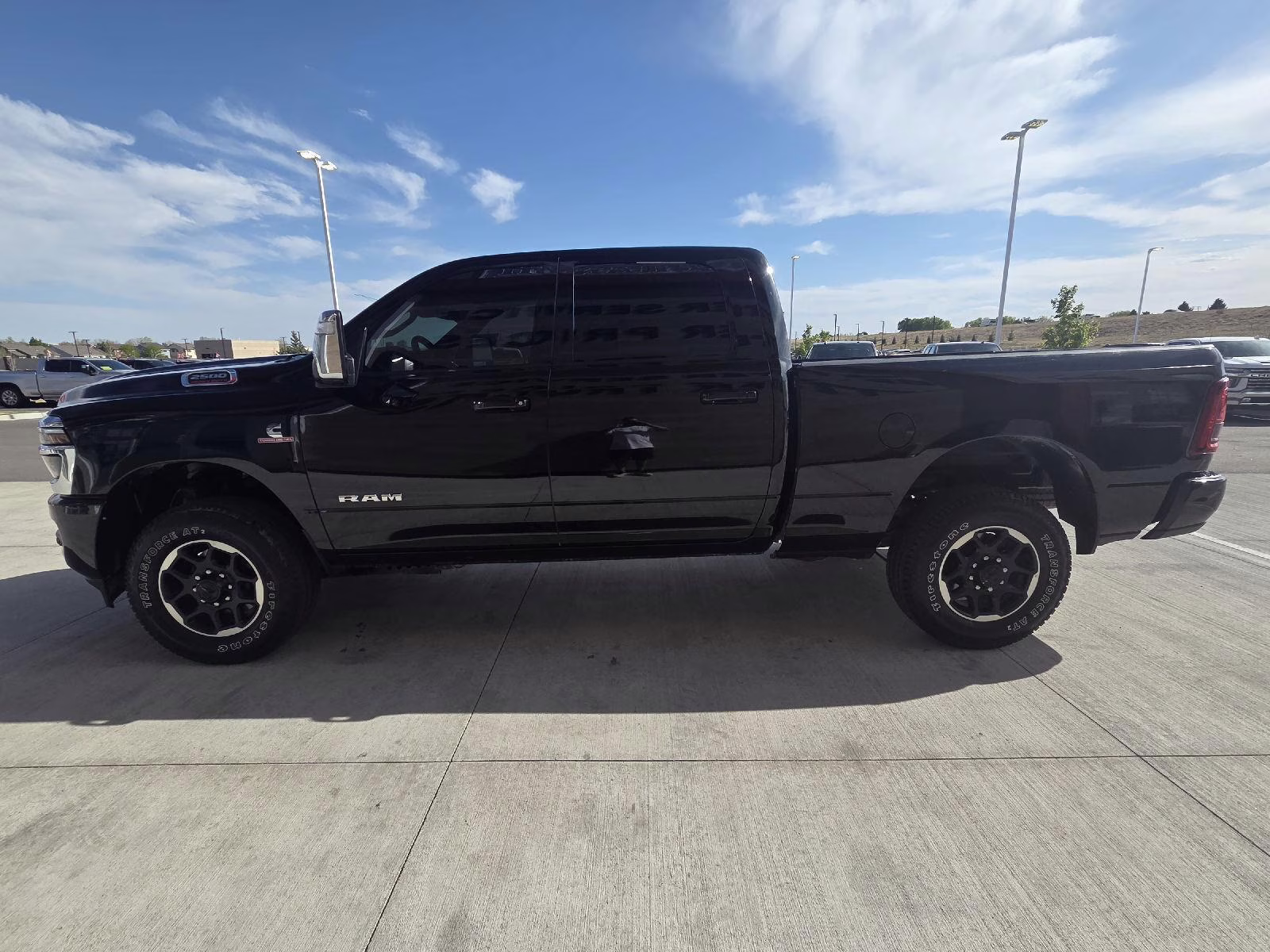 2026 Diamond Black Crystal Pearlcoat Ram 2500 Laramie 4X4 Truck