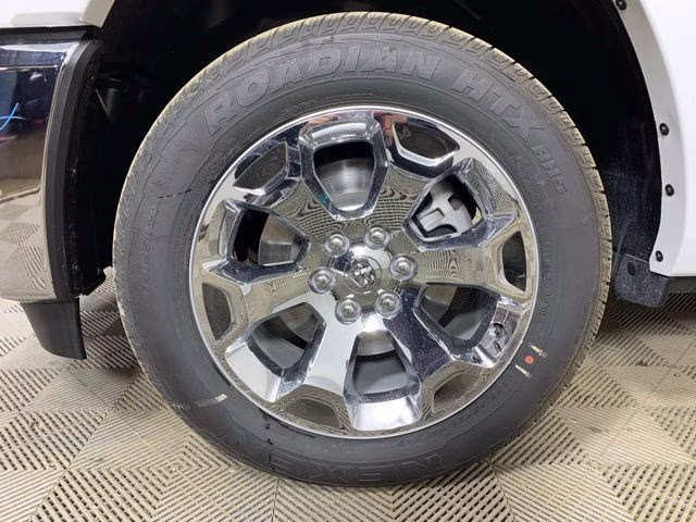 2026 Bright White Clearcoat Ram 1500 Big Horn 4X4 Truck