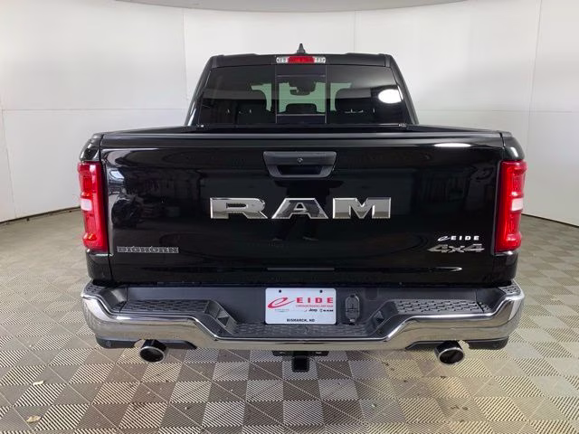 2026 Diamond Black Crystal Pearlcoat Ram 1500 Big Horn 4X4 Truck