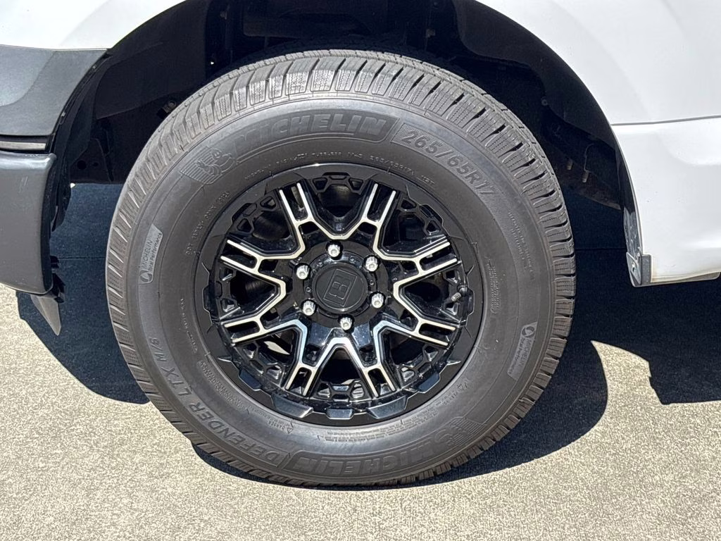 2016 Oxford White Ford F-150 XL RWD Truck