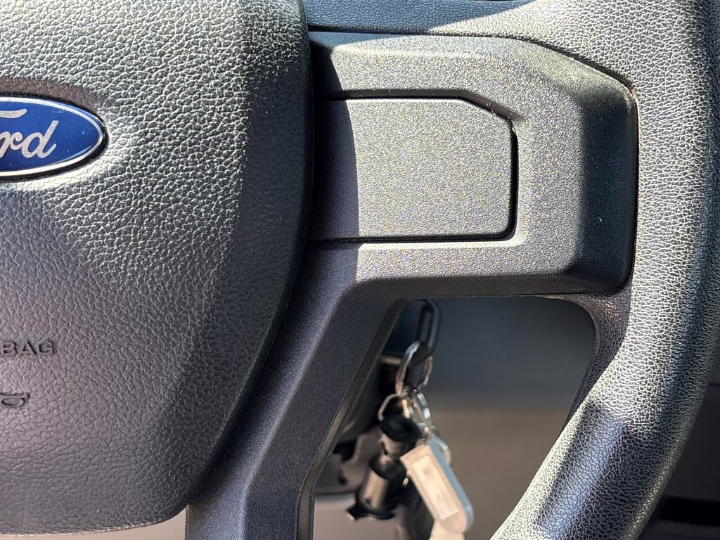 2016 Oxford White Ford F-150 XL RWD Truck