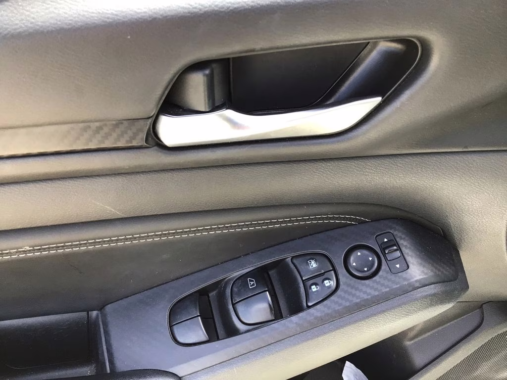 2019 Glacier White Nissan Altima 2.5 S FWD Sedan