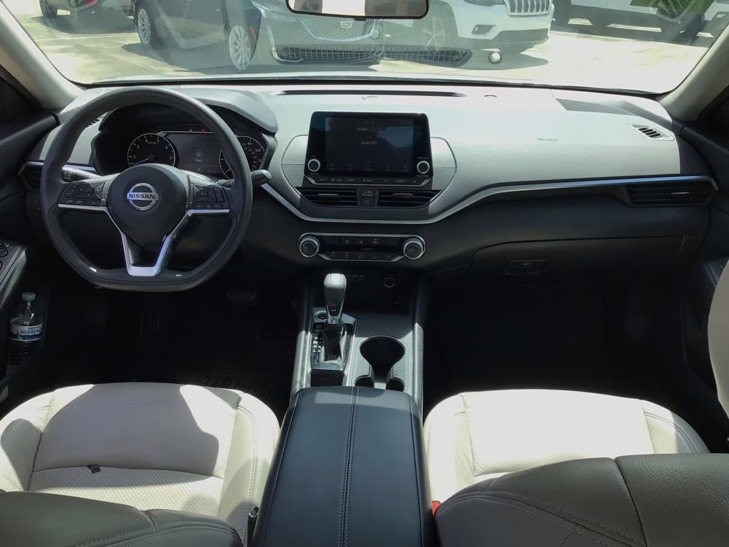 2019 Glacier White Nissan Altima 2.5 S FWD Sedan