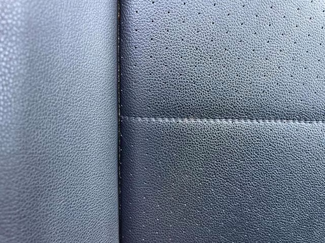 2021 Pure White Volkswagen Tiguan 2.0T SE R-Line Black FWD SUV