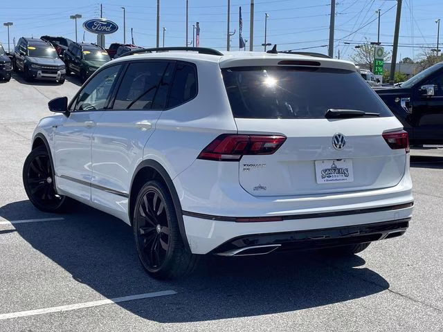 2021 Pure White Volkswagen Tiguan 2.0T SE R-Line Black FWD SUV