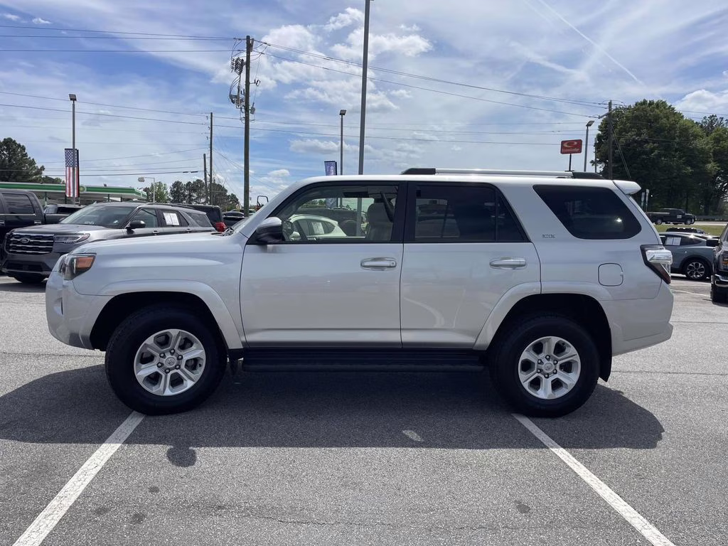 2024 Classic Silver Metallic Toyota 4Runner SR5 4X4 SUV