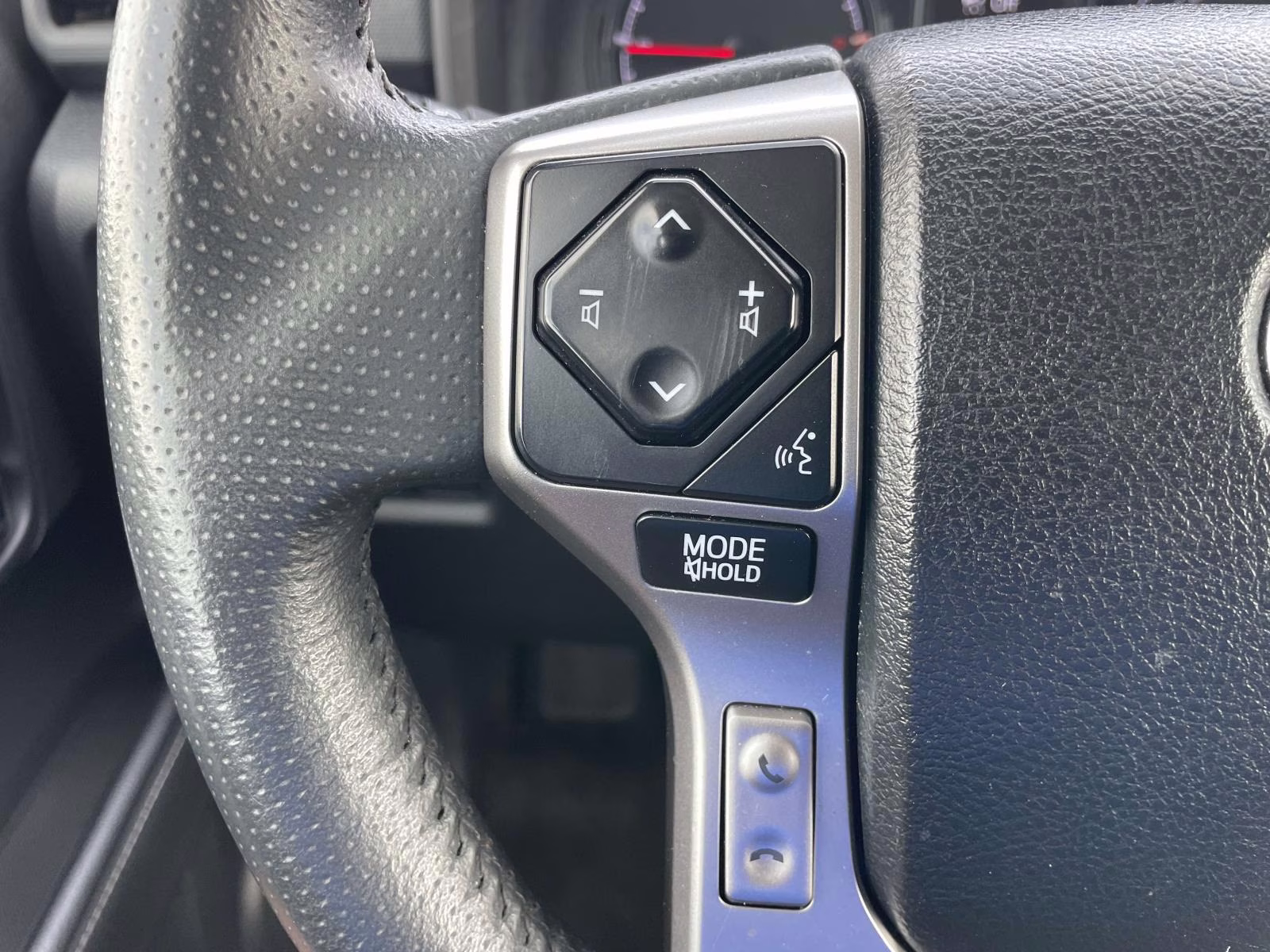 2024 Classic Silver Metallic Toyota 4Runner SR5 4X4 SUV