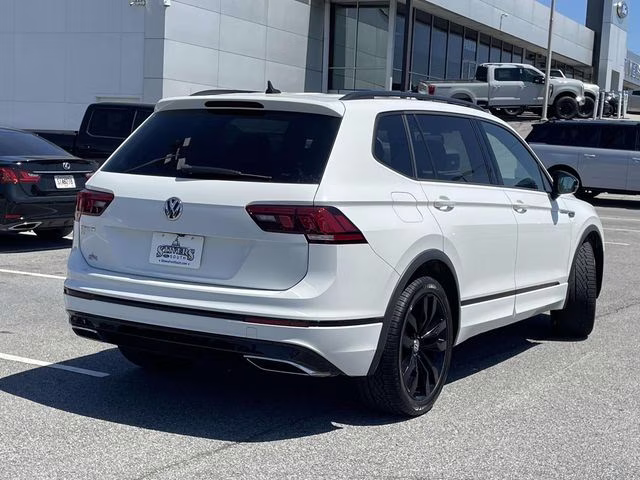 2021 Pure White Volkswagen Tiguan 2.0T SE R-Line Black FWD SUV