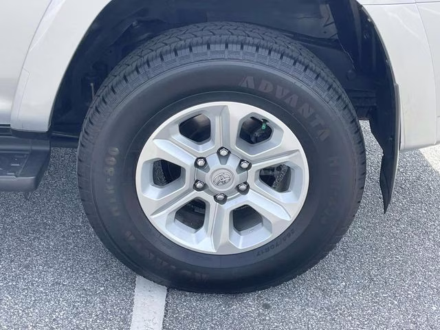 2024 Classic Silver Metallic Toyota 4Runner SR5 4X4 SUV