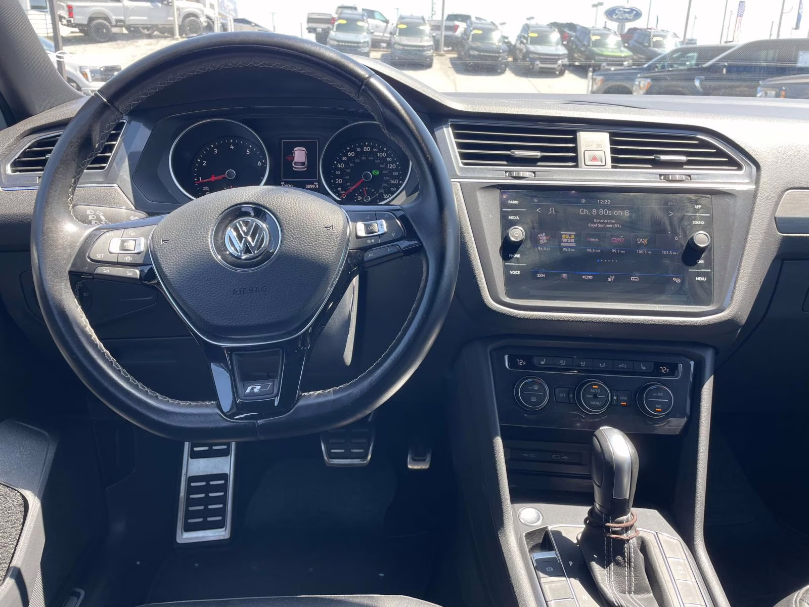 2021 Pure White Volkswagen Tiguan 2.0T SE R-Line Black FWD SUV