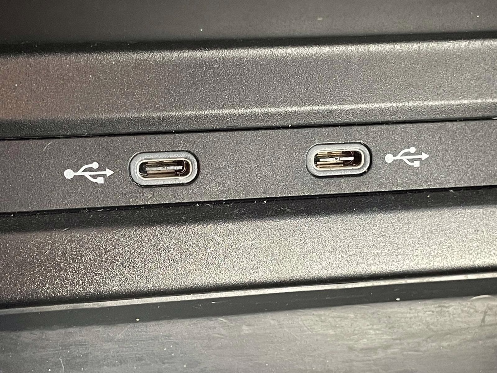 2021 Pure White Volkswagen Tiguan 2.0T SE R-Line Black FWD SUV