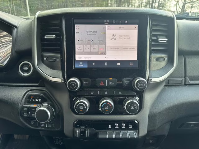 2025 Bright White Clearcoat Ram 1500 4X4 Truck