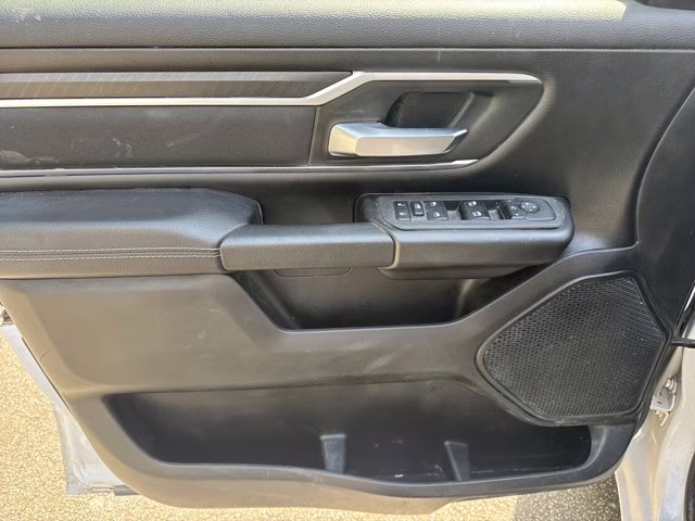 2025 Bright White Clearcoat Ram 1500 4X4 Truck