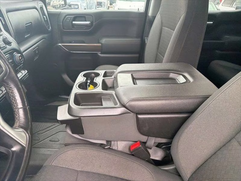 2022 Summit White Chevrolet Silverado LT 4X4 Truck