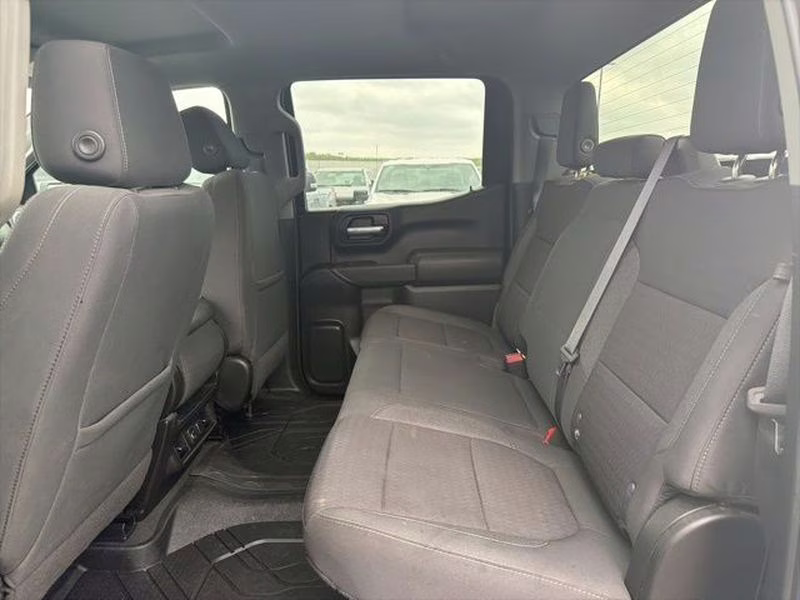 2022 Summit White Chevrolet Silverado LT 4X4 Truck