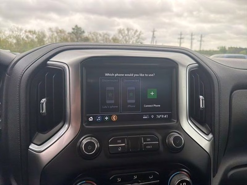 2022 Summit White Chevrolet Silverado LT 4X4 Truck