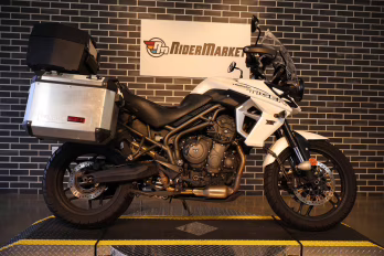 2019 Triumph Tiger 800 Motorcycle