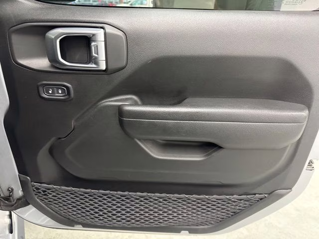 2023 Silver Zynith Clearcoat Jeep Wrangler Rubicon 4xe 4X4 SUV