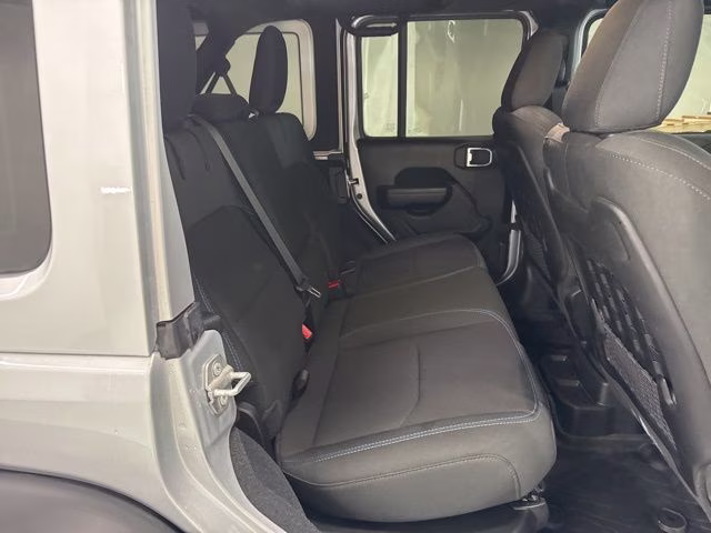 2023 Silver Zynith Clearcoat Jeep Wrangler Rubicon 4xe 4X4 SUV