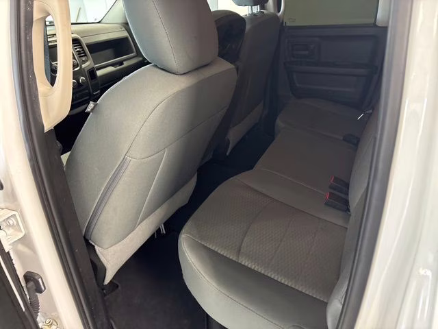 2019 Bright White Clearcoat Ram 1500 Express 4X4 Truck