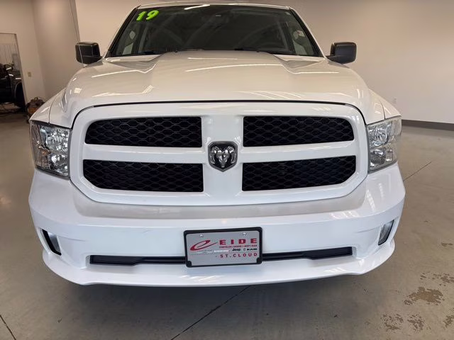 2019 Bright White Clearcoat Ram 1500 Express 4X4 Truck
