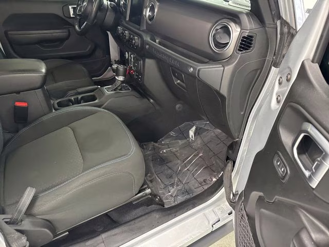 2023 Silver Zynith Clearcoat Jeep Wrangler Rubicon 4xe 4X4 SUV