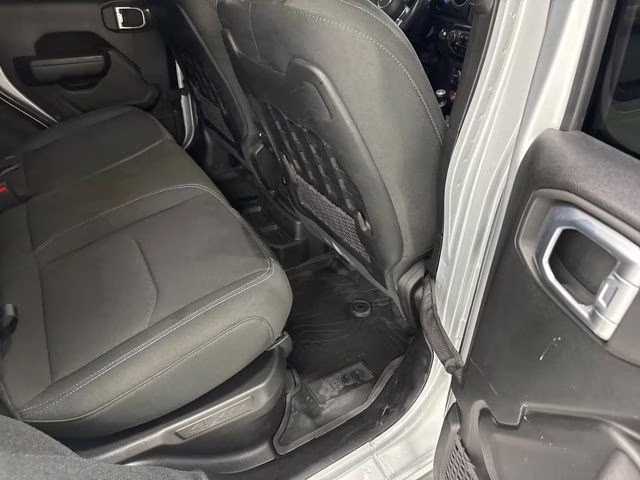 2023 Silver Zynith Clearcoat Jeep Wrangler Rubicon 4xe 4X4 SUV