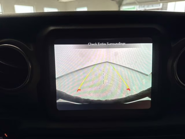 2023 Silver Zynith Clearcoat Jeep Wrangler Rubicon 4xe 4X4 SUV