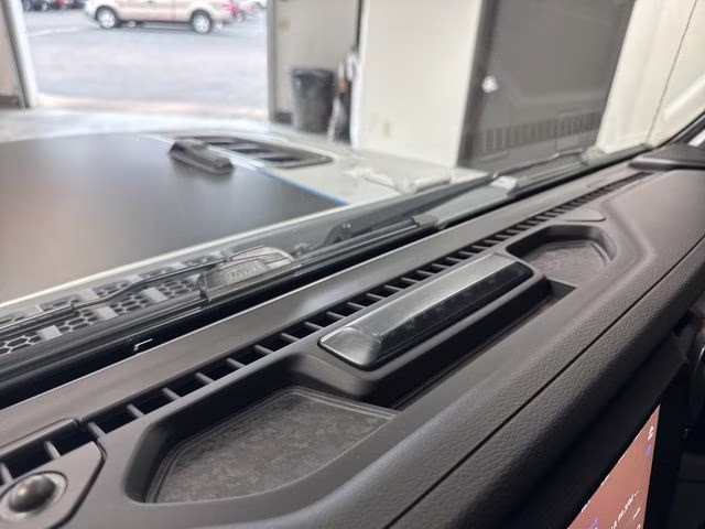 2023 Silver Zynith Clearcoat Jeep Wrangler Rubicon 4xe 4X4 SUV