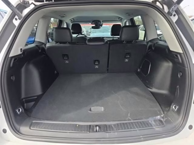 2023 Bright White Clearcoat Jeep Grand Cherokee Limited 4X4 SUV