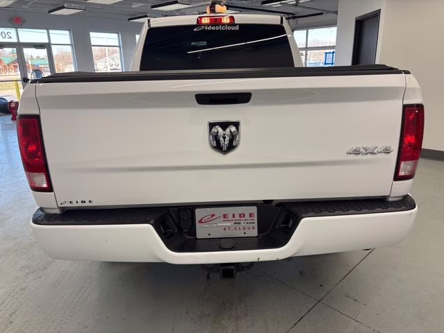 2019 Bright White Clearcoat Ram 1500 Express 4X4 Truck