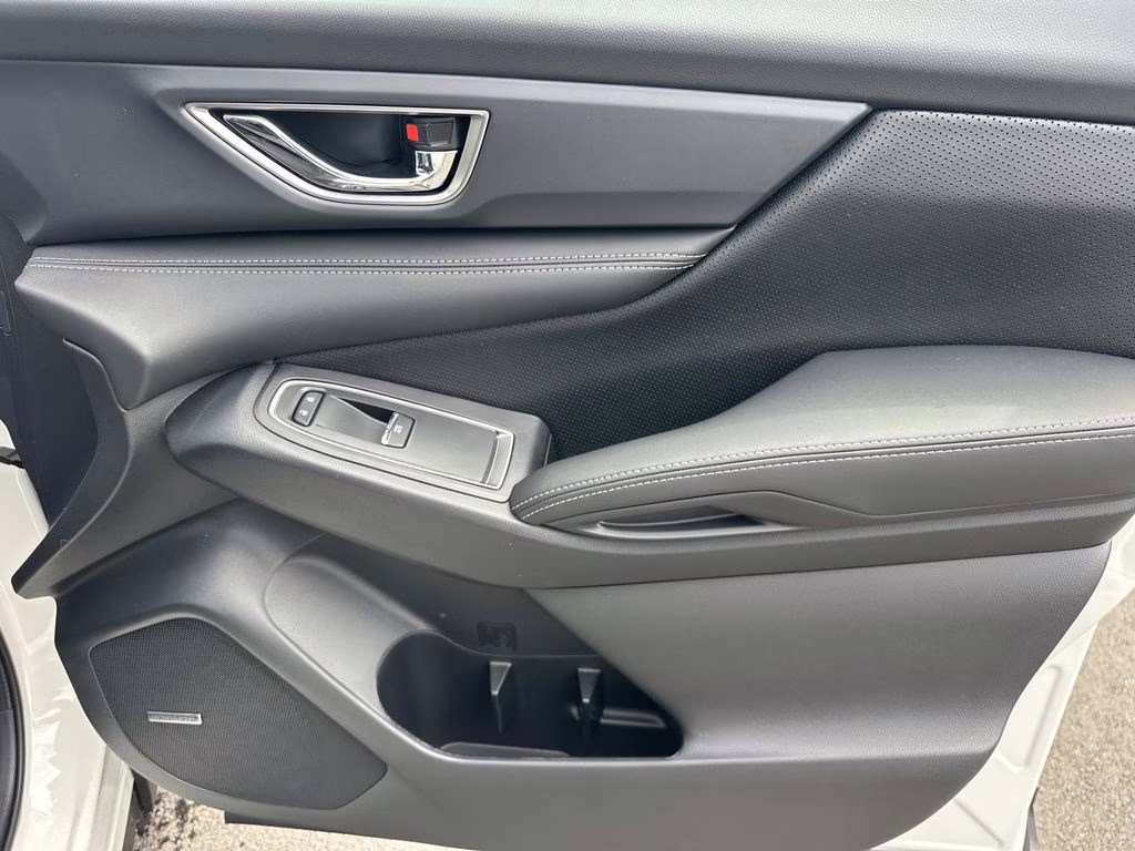 2026 Crystal White Pearl Subaru Ascent Limited AWD SUV