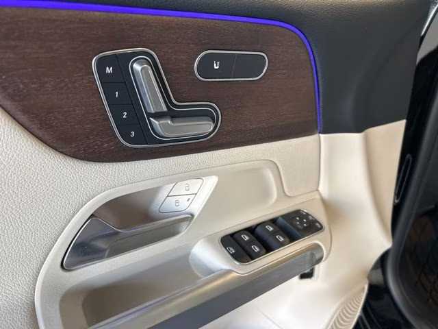 2023 Black Mercedes-Benz GLB GLB 250 AWD SUV