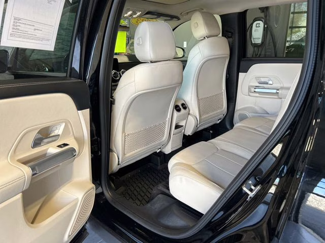 2023 Black Mercedes-Benz GLB GLB 250 AWD SUV