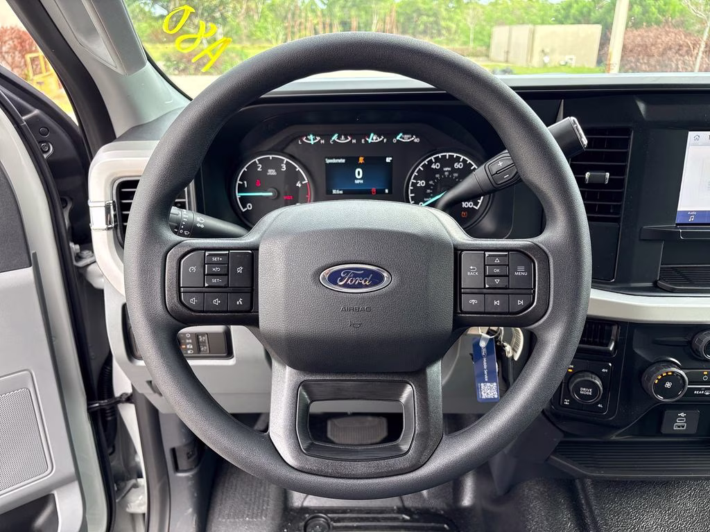 2026 Avalanche Ford Super Duty F-250 SRW XL 4X4 Truck