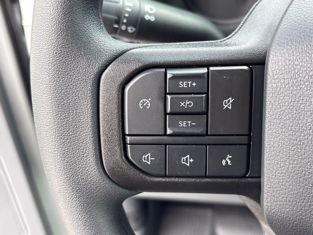 2026 Avalanche Ford Super Duty F-250 SRW XL 4X4 Truck