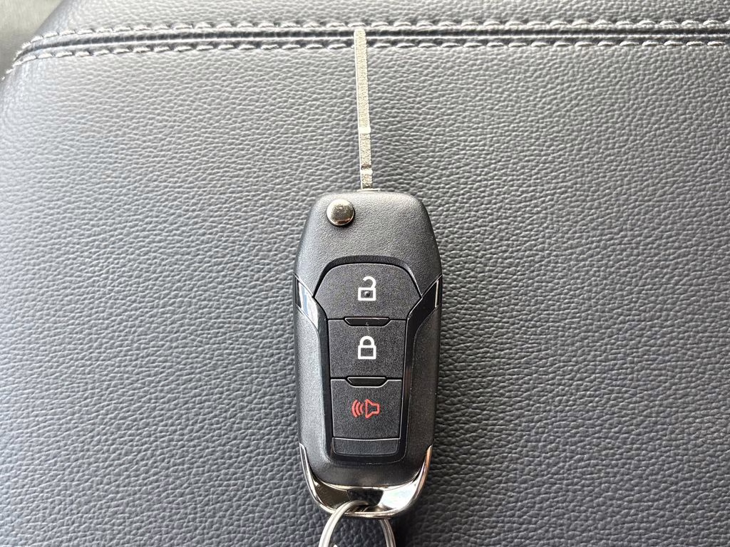 2026 Ruby Red Metallic Tinted Clearcoat Ford Super Duty F-250 SRW XLT 4X4 Truck