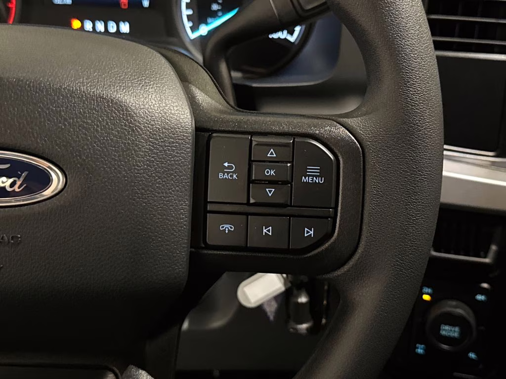 2026 Oxford White Ford Super Duty F-250 SRW STX 4X4 Truck