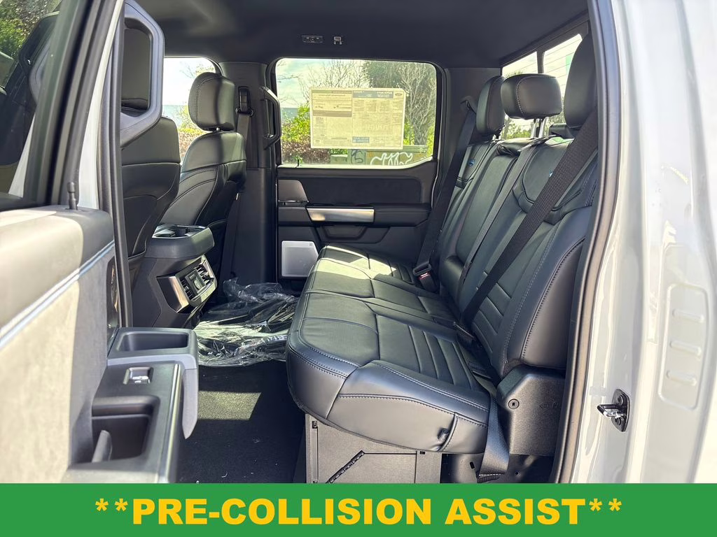 2026 Avalanche Ford Super Duty F-350 SRW Platinum 4X4 Truck