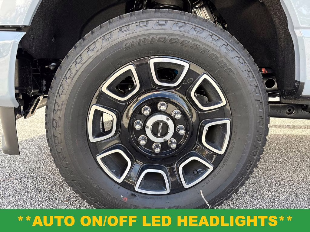 2026 Glacier Gray Metallic TriCoat Ford Super Duty F-350 SRW Platinum 4X4 Truck