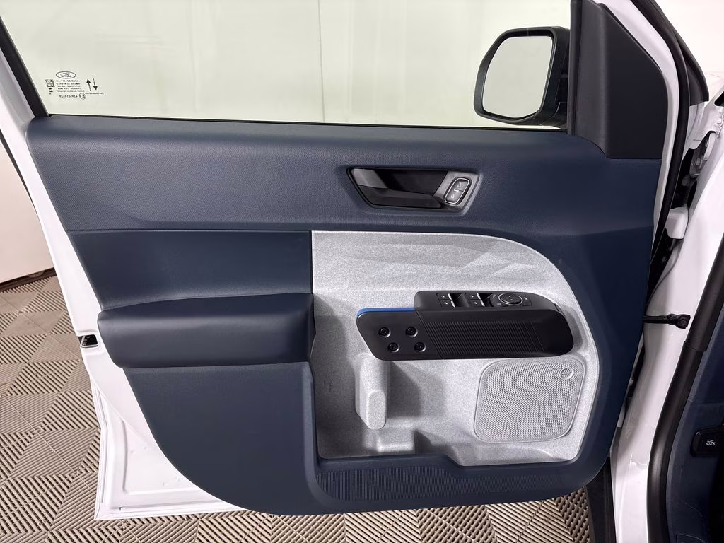 2026 Oxford White Ford Maverick XLT AWD Truck