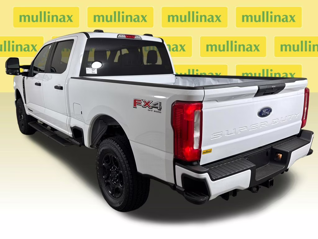 2026 Oxford White Ford Super Duty F-250 SRW STX 4X4 Truck