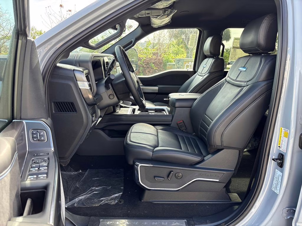 2026 Glacier Gray Metallic TriCoat Ford Super Duty F-350 SRW Platinum 4X4 Truck