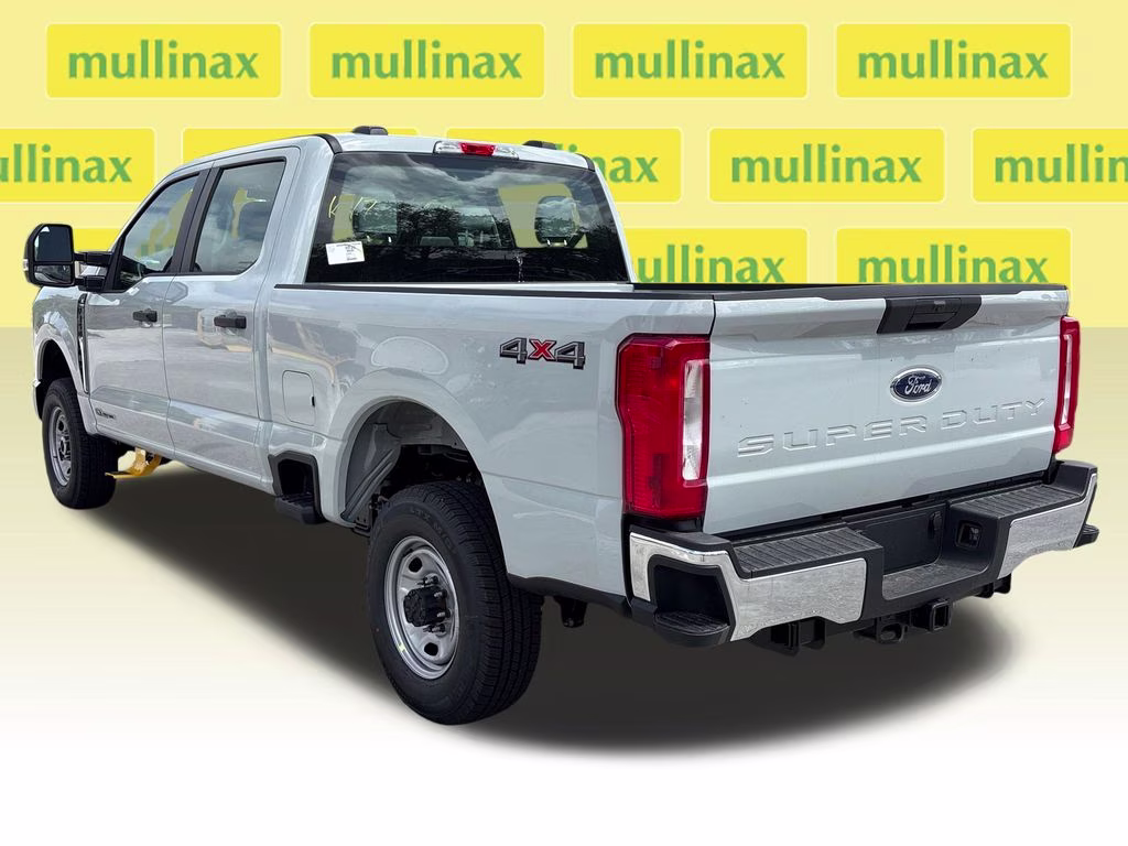 2026 Avalanche Ford Super Duty F-350 SRW XL 4X4 Truck