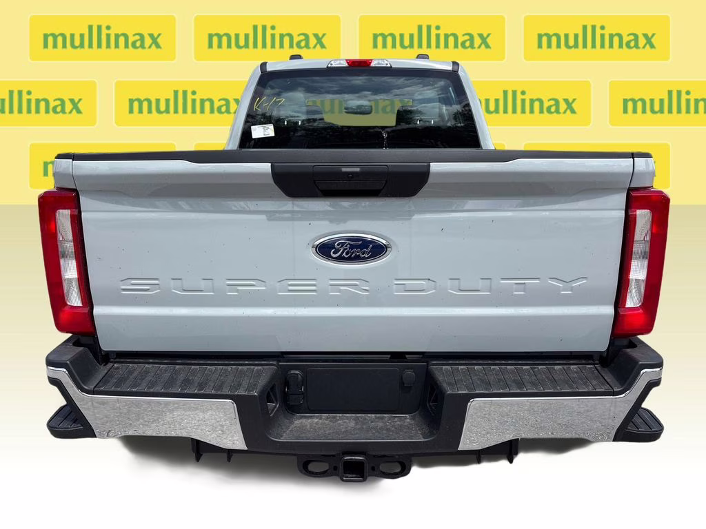 2026 Avalanche Ford Super Duty F-350 SRW XL 4X4 Truck