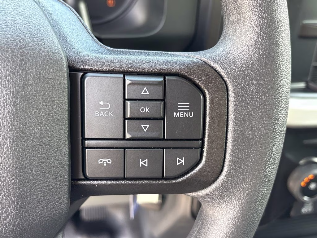 2026 Avalanche Ford Super Duty F-350 SRW XL 4X4 Truck