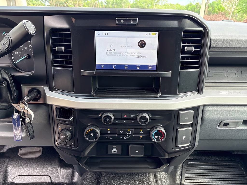 2026 Avalanche Ford Super Duty F-250 SRW XL 4X4 Truck