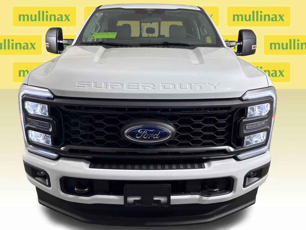 2026 Oxford White Ford Super Duty F-250 SRW STX 4X4 Truck